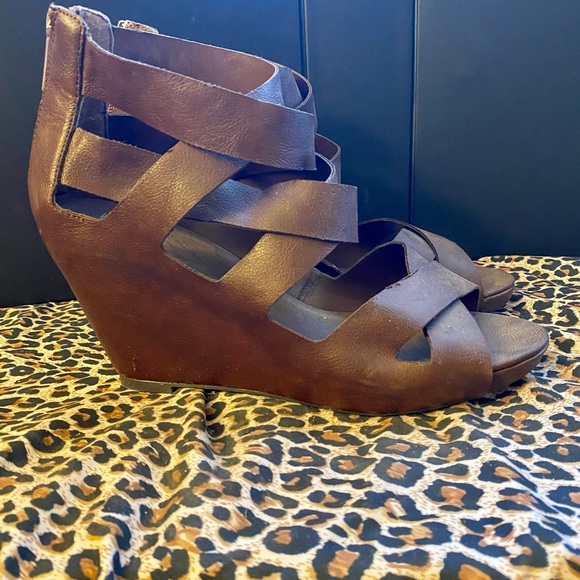 NWOT Mossimo Wedge Sandal - Picture 8 of 12